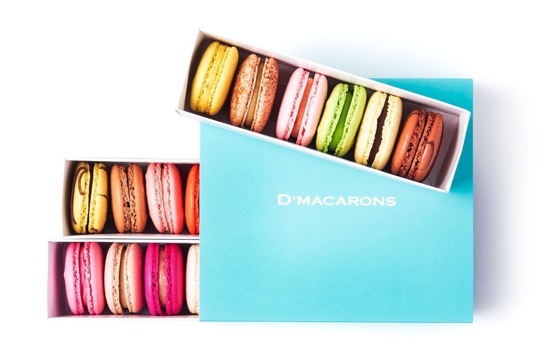 Caixa com 18 macarons